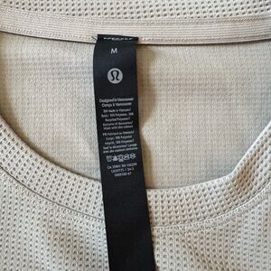 Lululemon Athletica Beige Sweatshirt